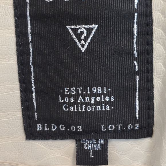 COPY - GUESS SNAKESKIN VEGAN CREME MOTO JACKET, SZ LRG - Picture 5 of 13